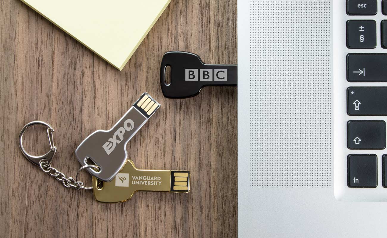 Key - Custom USB gallery thumbnail