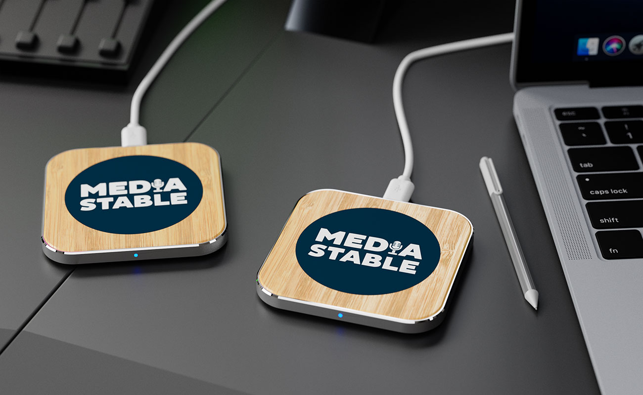 Savanna - Customised Wireless Charger gallery thumbnail